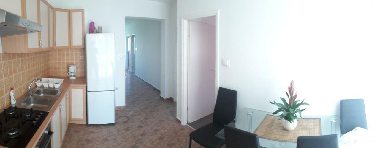 Apartmani Ivana Lopar Kültér fotó