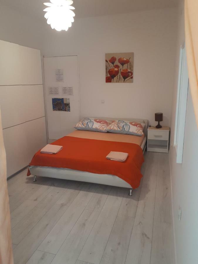 Apartmani Ivana Lopar Kültér fotó